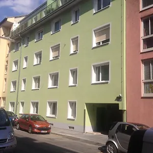 All-in Longterm Cozy - Free Parkingcard For 21 District Apartment Wien