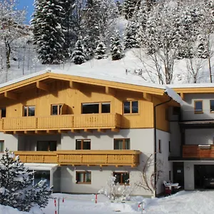 Schönfeld Saalbach-Hinterglemm